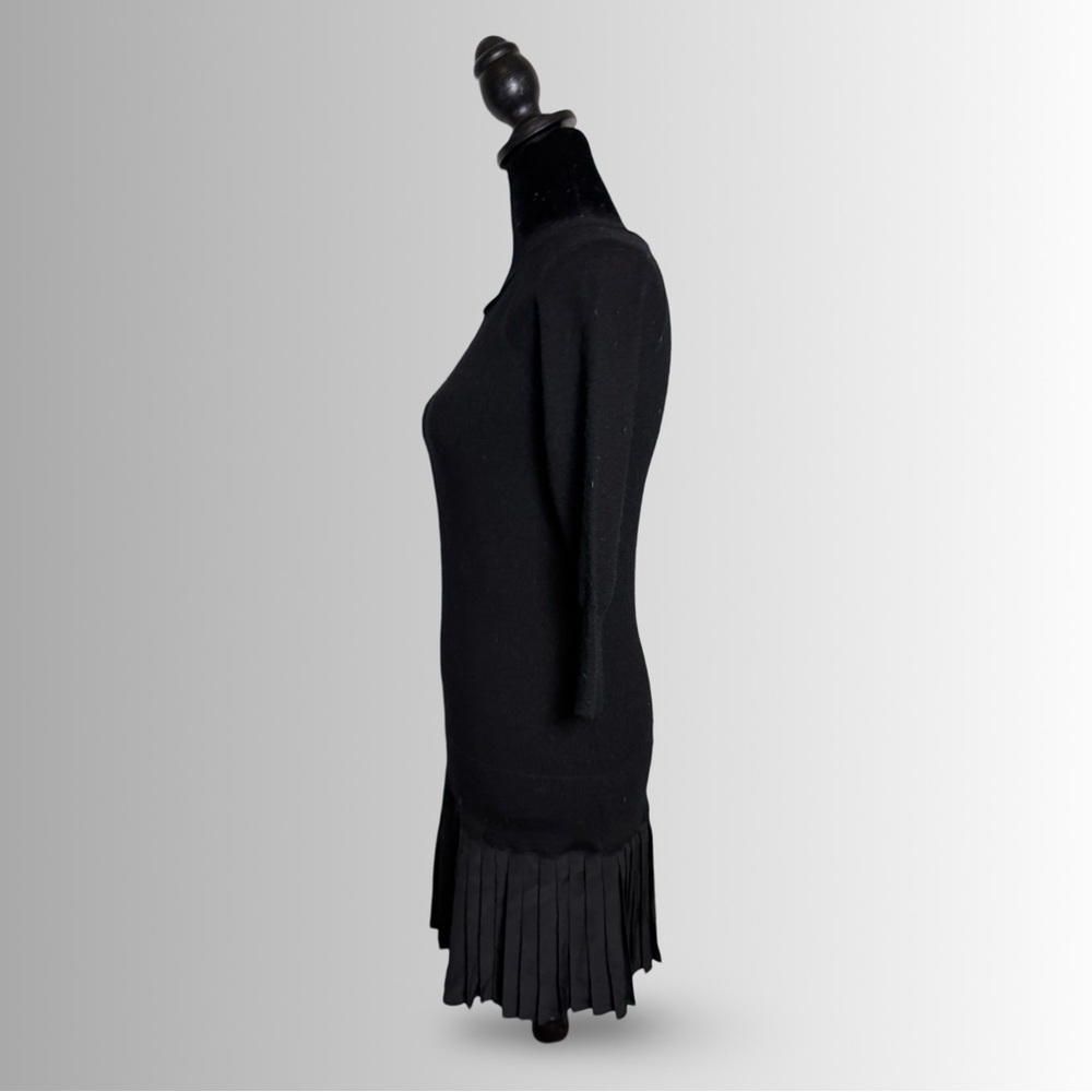 Shoshanna Black 3/4 Sleeve Sweater Dress, 100% Wool, Pleated Skirt, Size Small - Picture 7 of 9